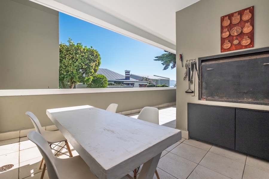 2 Bedroom Property for Sale in Simons Town Western Cape